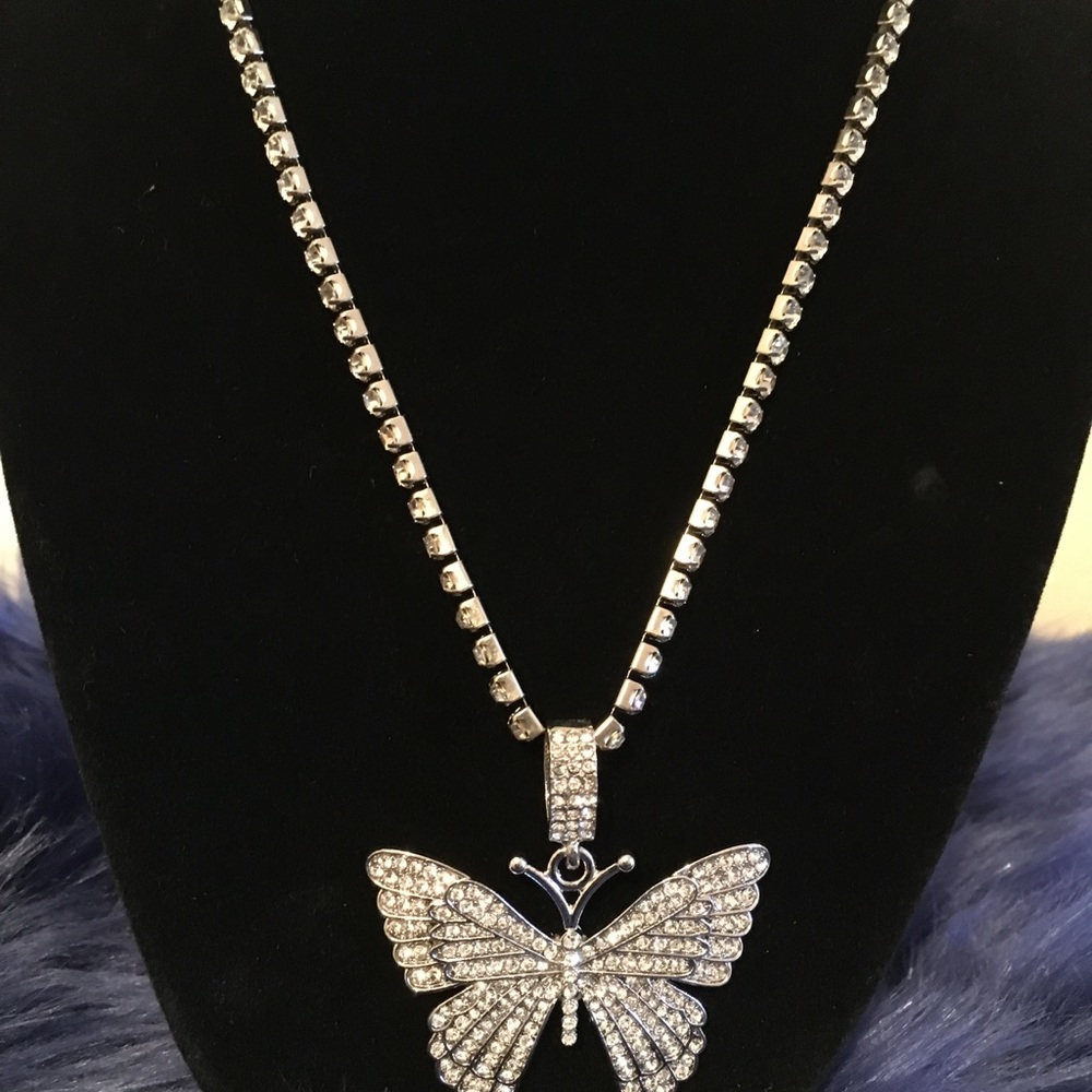 Butterfly silver Platinum necklace